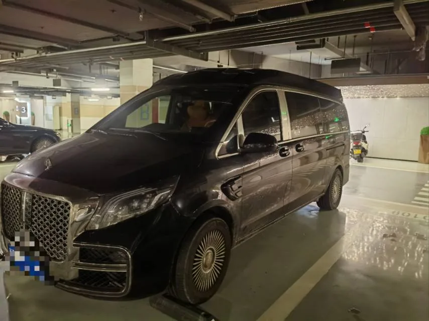 Mercedes-Benz 2023 Vito 2.0T Business Edition 7-seater Automatic exterior