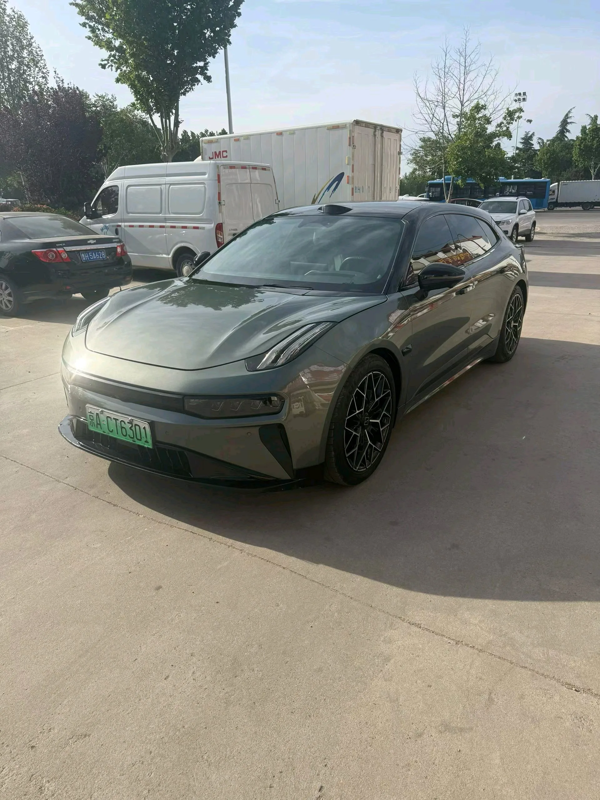 JiKrypton 2025 Model JiKrypton 001 ME Edition 100kWh 4WD Automatic exterior