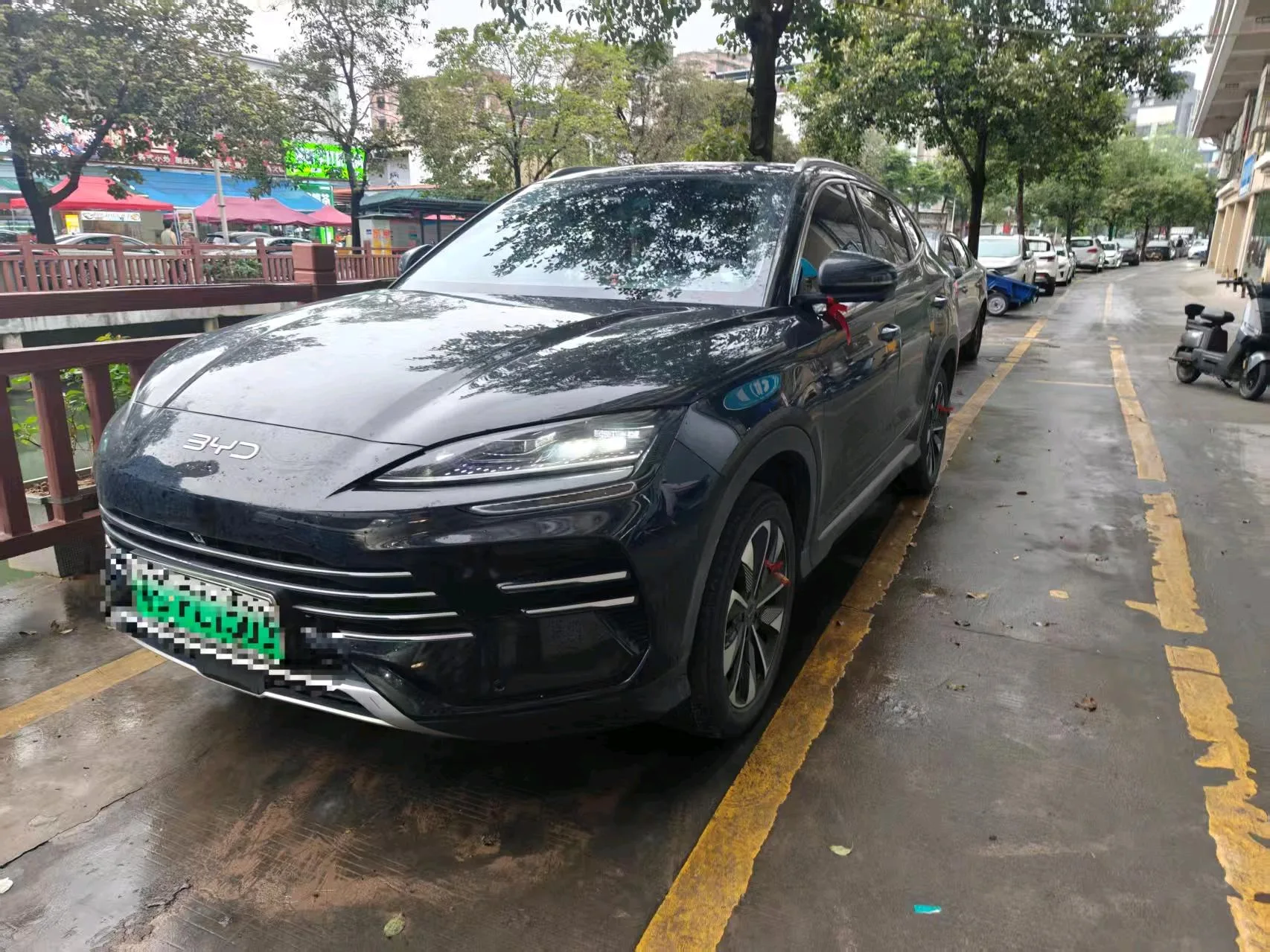 BYD Song PLUS New Energy 2025 Model, Song PLUS DM-i 1.5 CVT, 112km Range, Premium Automatic exterior