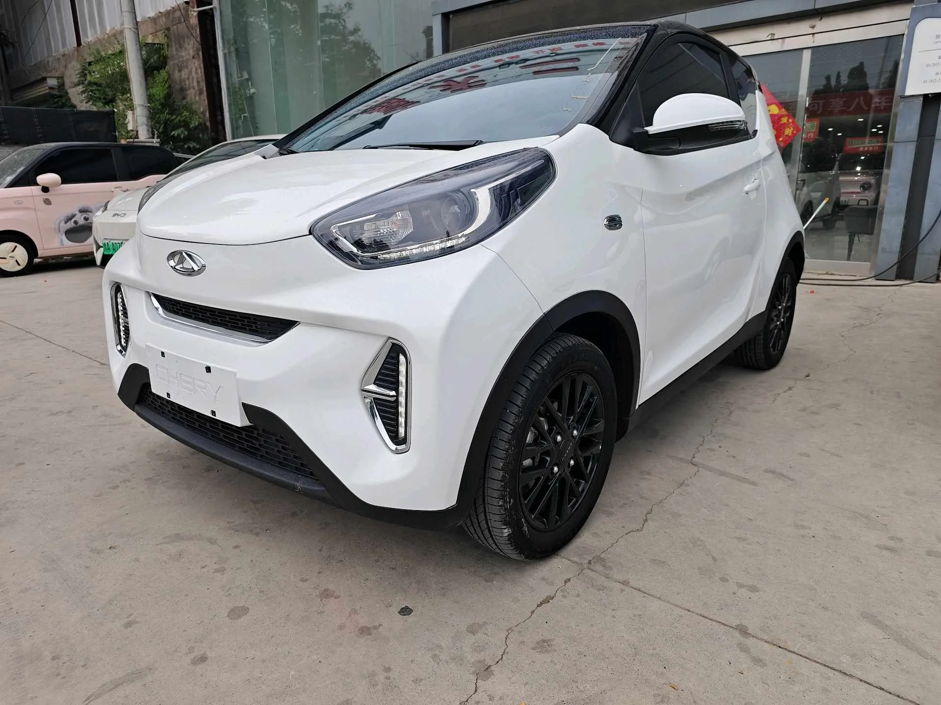Chery 2025 eQ1 (Little Ant) 251km Acceleration Preferred Edition 25.05kWh Automatic Transmission exterior