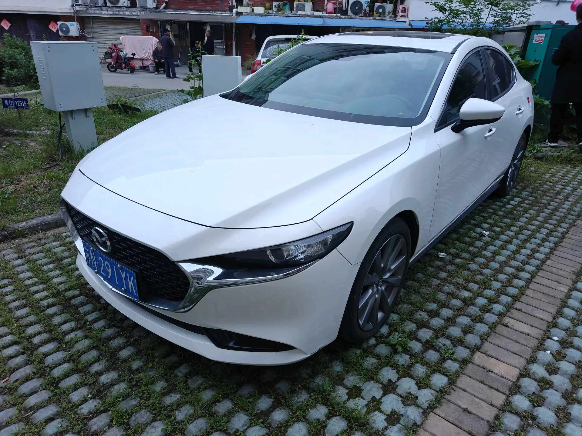 Mazda3 Axela 2023 2.0L Automatic Premium Edition exterior