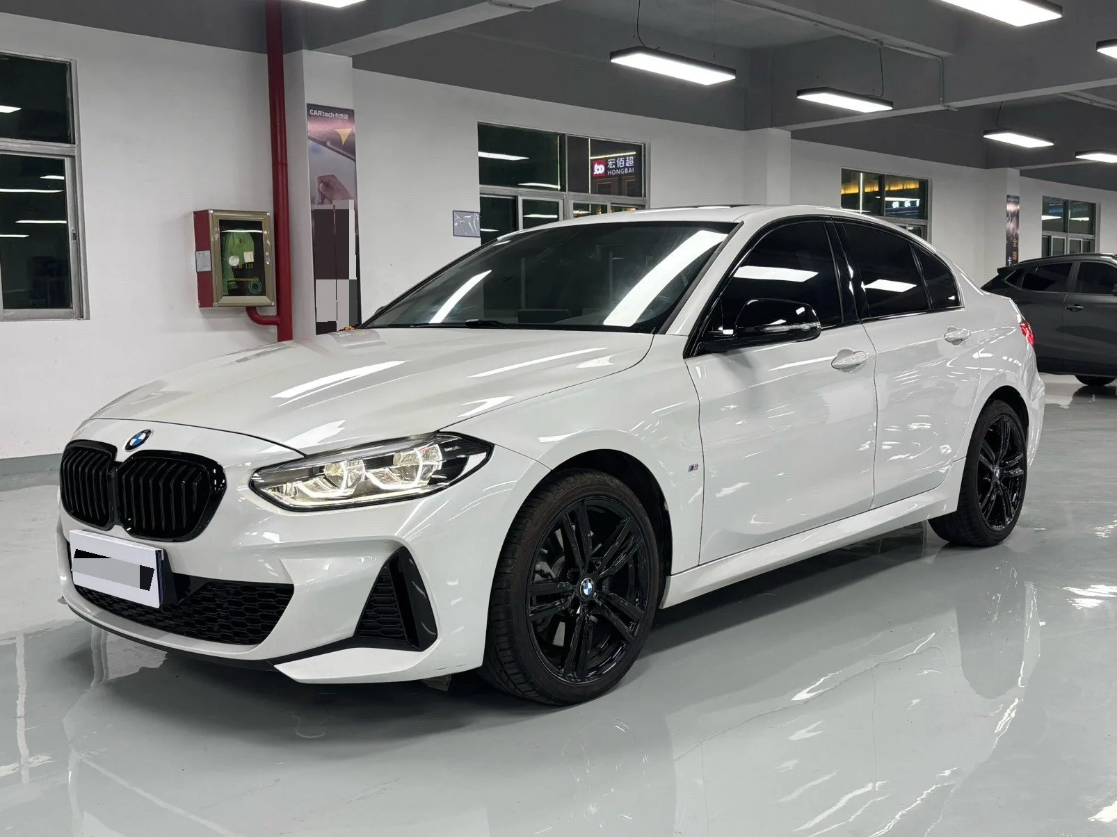 BMW 1 Series 2023 125i 2.0T M Sport Shadow Edition Automatic exterior