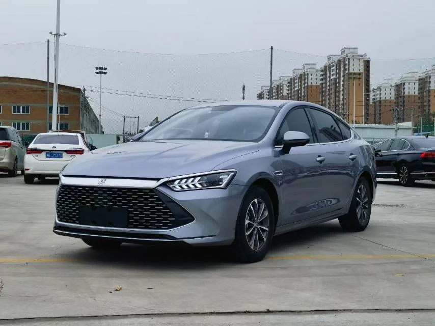 BYD 2024 Qin PLUS DM-i 1.5 CVT Glory Edition 55KM Leading Model Automatic exterior