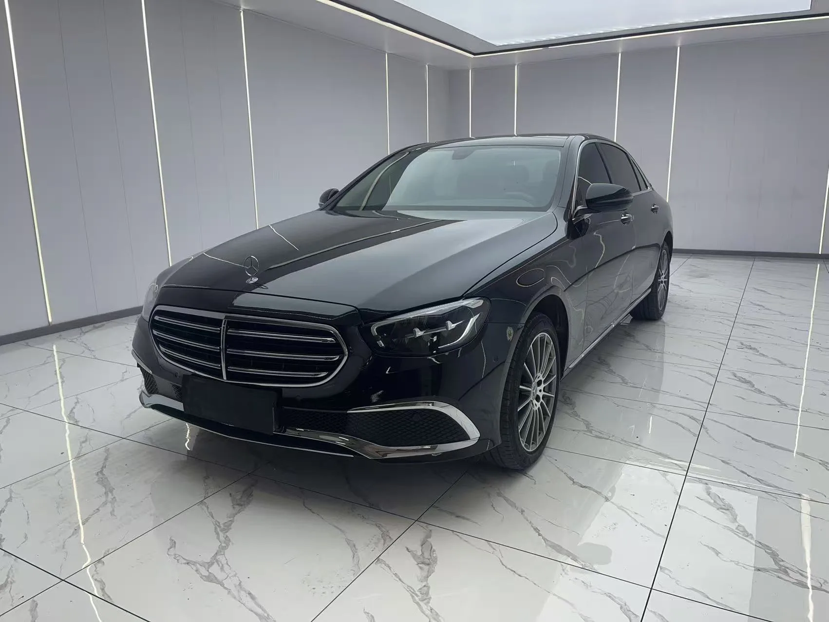 2023 Mercedes-Benz E-Class E 260 L 4MATIC 2.0T (Facelift) Automatic Transmission exterior