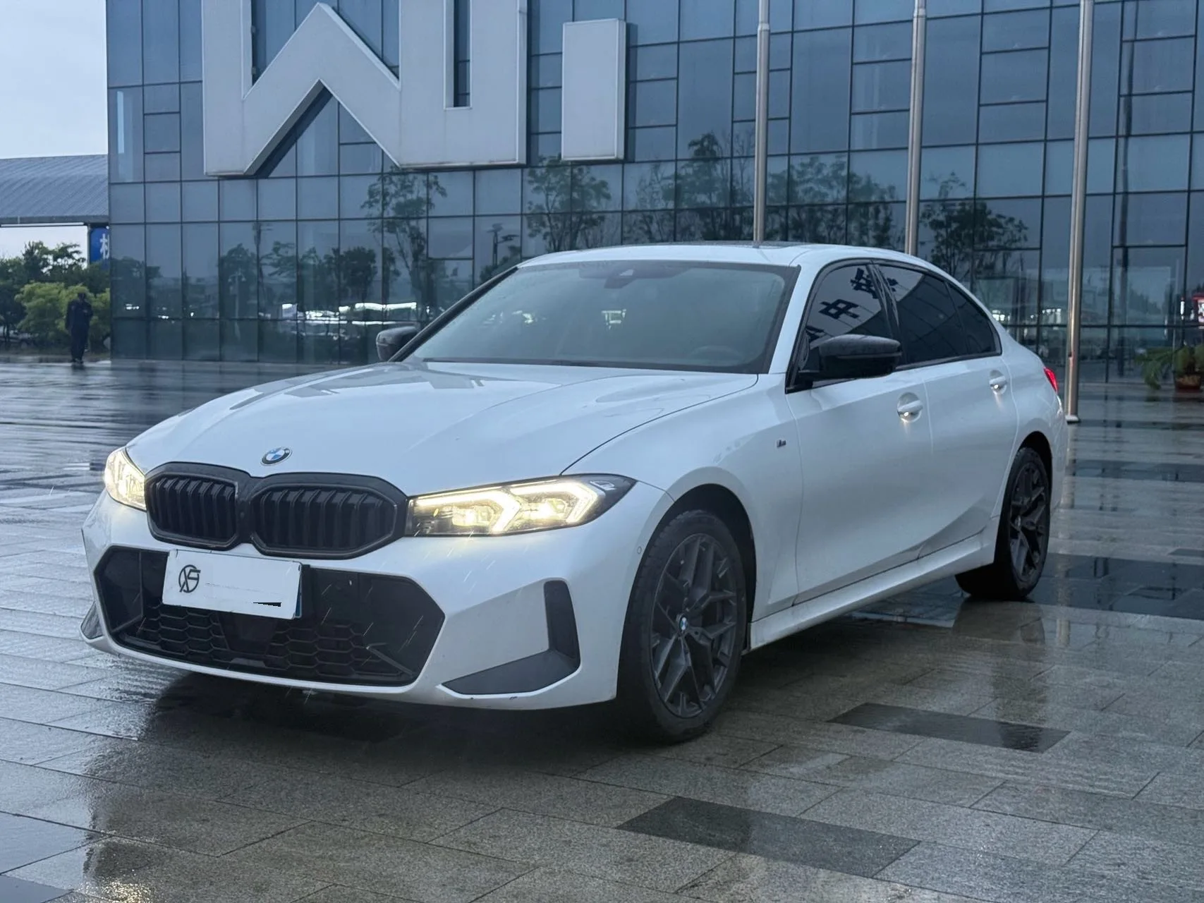 2025 BMW 3 Series 330Li 2.0T M Sport Shadow Edition Automatic exterior