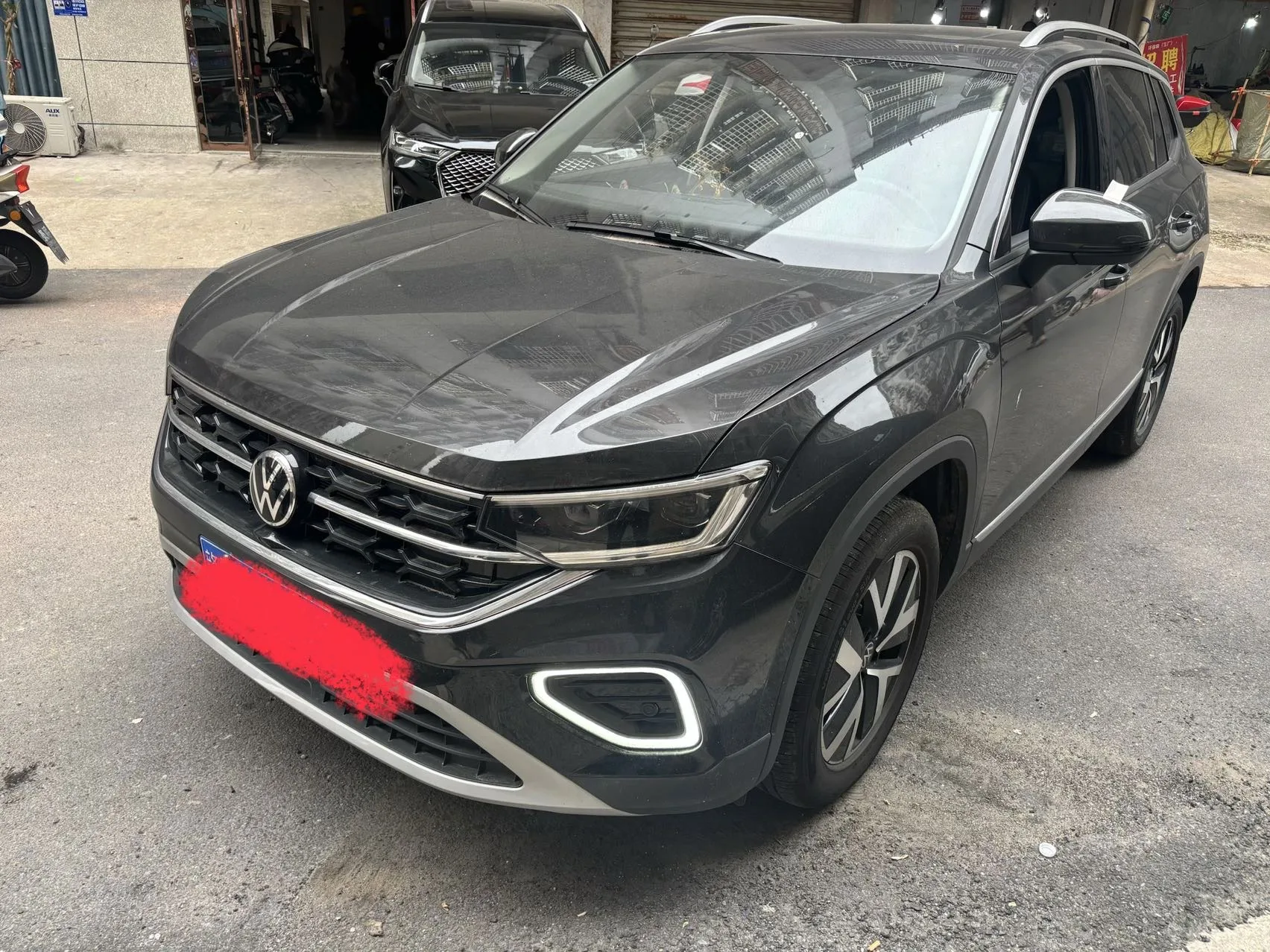 Volkswagen 2026 Tayron 1.5TSI 300TSI 30 Million Unit Selection Edition Automatic Transmission exterior