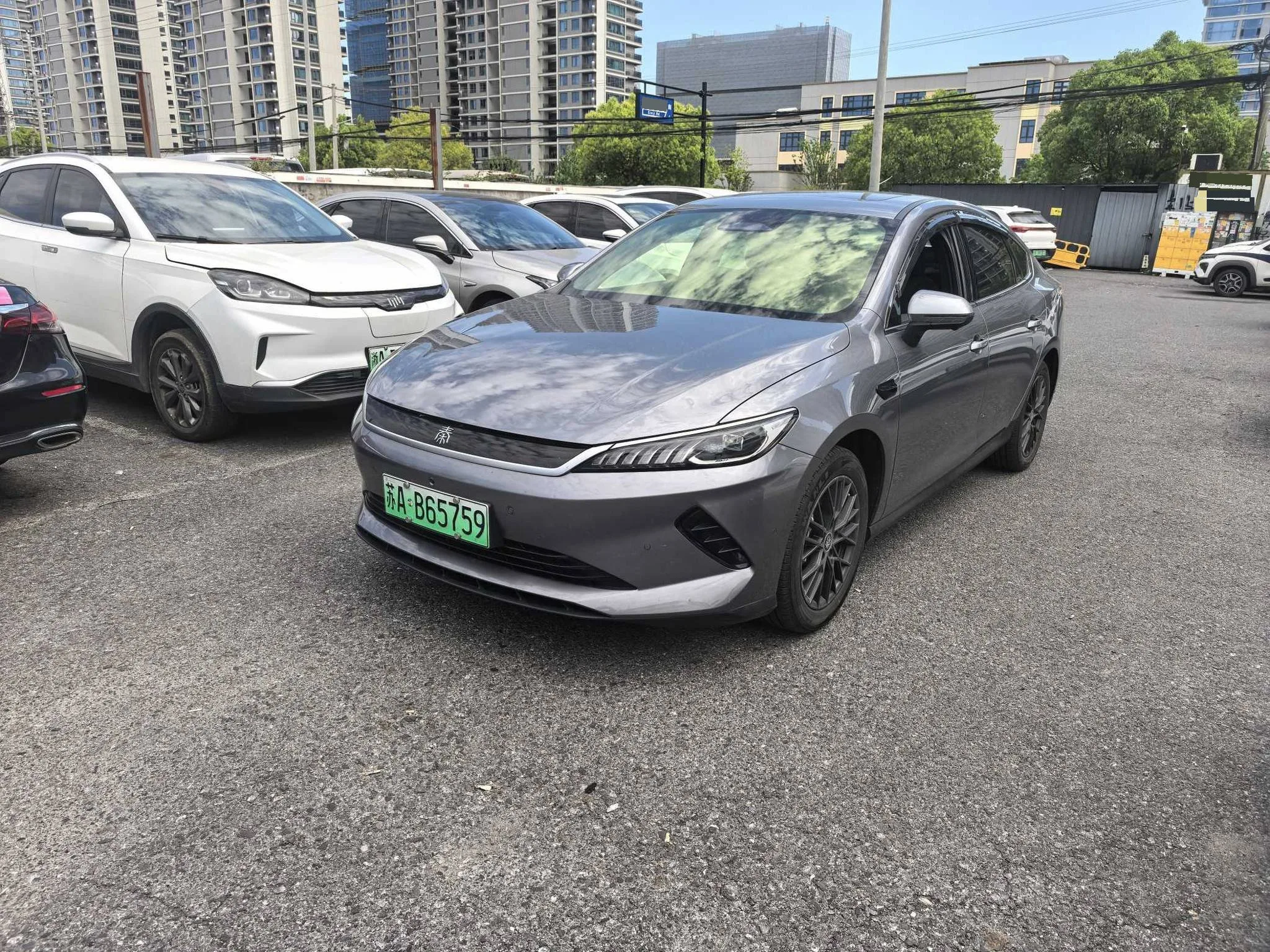 BYD 2025 Qin PLUS EV Smart Driving Edition 510KM Superior Model Automatic exterior