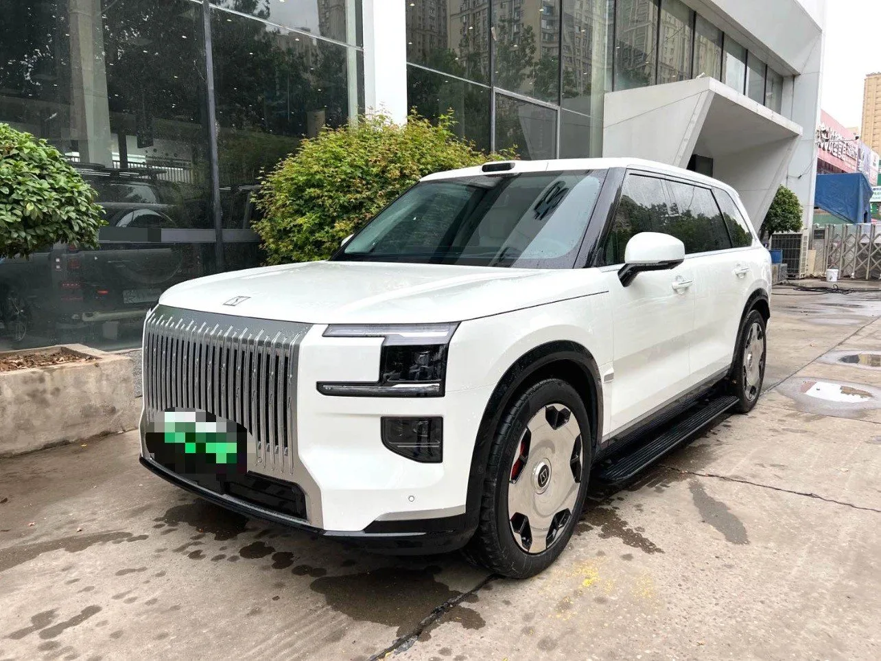 Jike 2025 Model Jike 9X 2.0T Ultra Edition 70kWh Automatic exterior