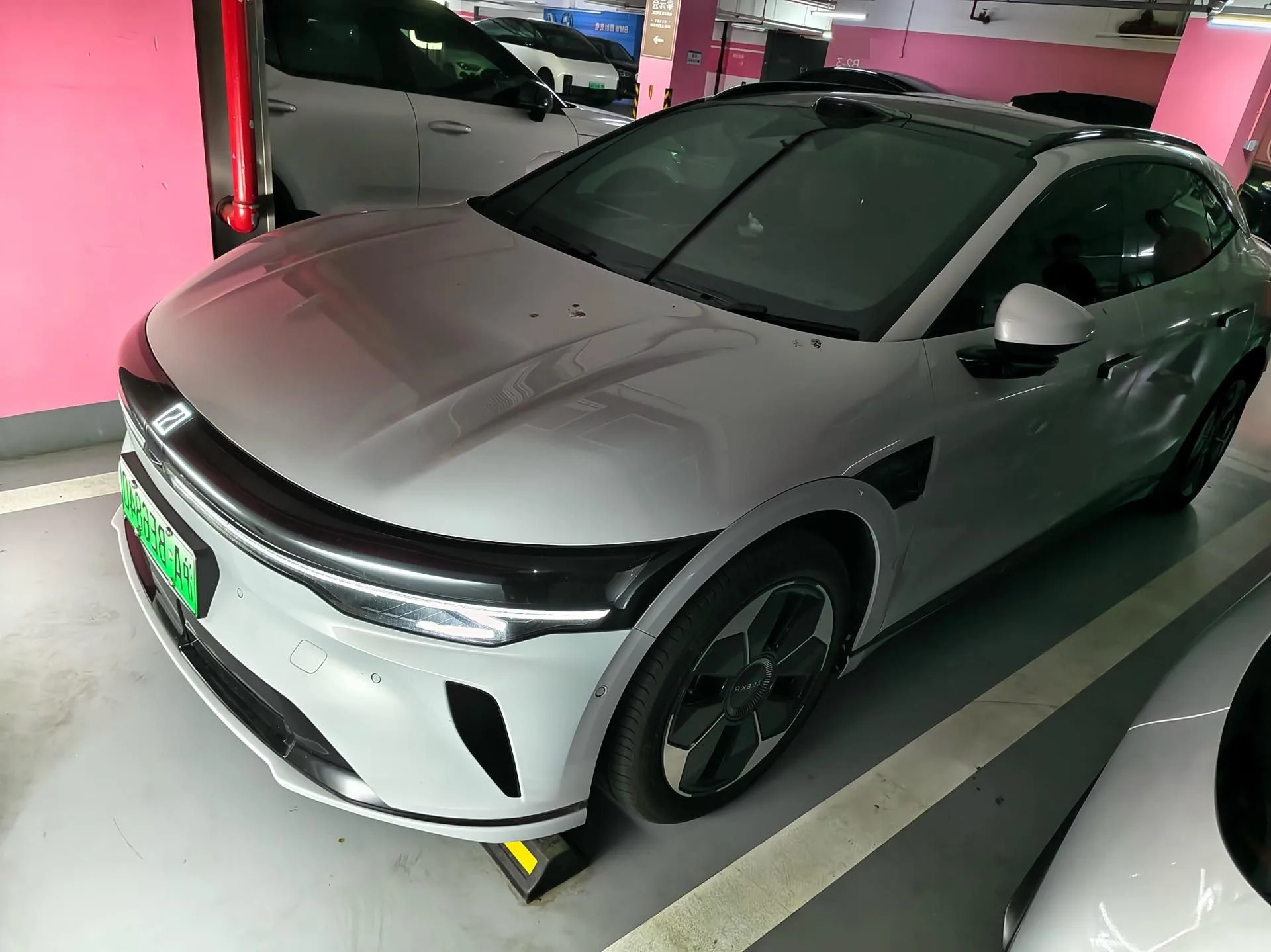 Zeekr 2025 Zeekr 007 GT Long Range Rear-Wheel Drive Autonomous Driving Edition 100kWh Automatic Transmission exterior