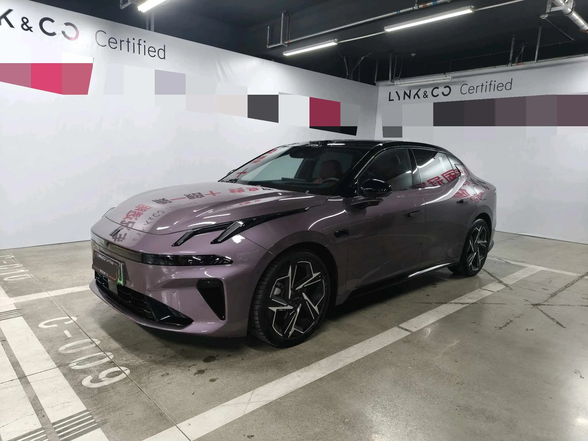 Lynk & Co 2026 Model Year Lynk & Co 07 EM-P 1.5T 126 Long Range Ultra H7 Automatic exterior