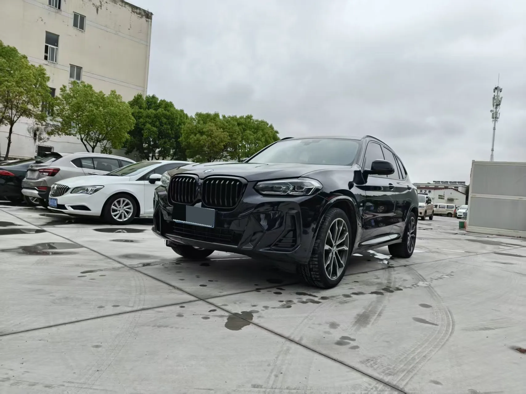 2023 BMW X3 xDrive30i 2.0T Leading Edition M Sport Package Automatic exterior