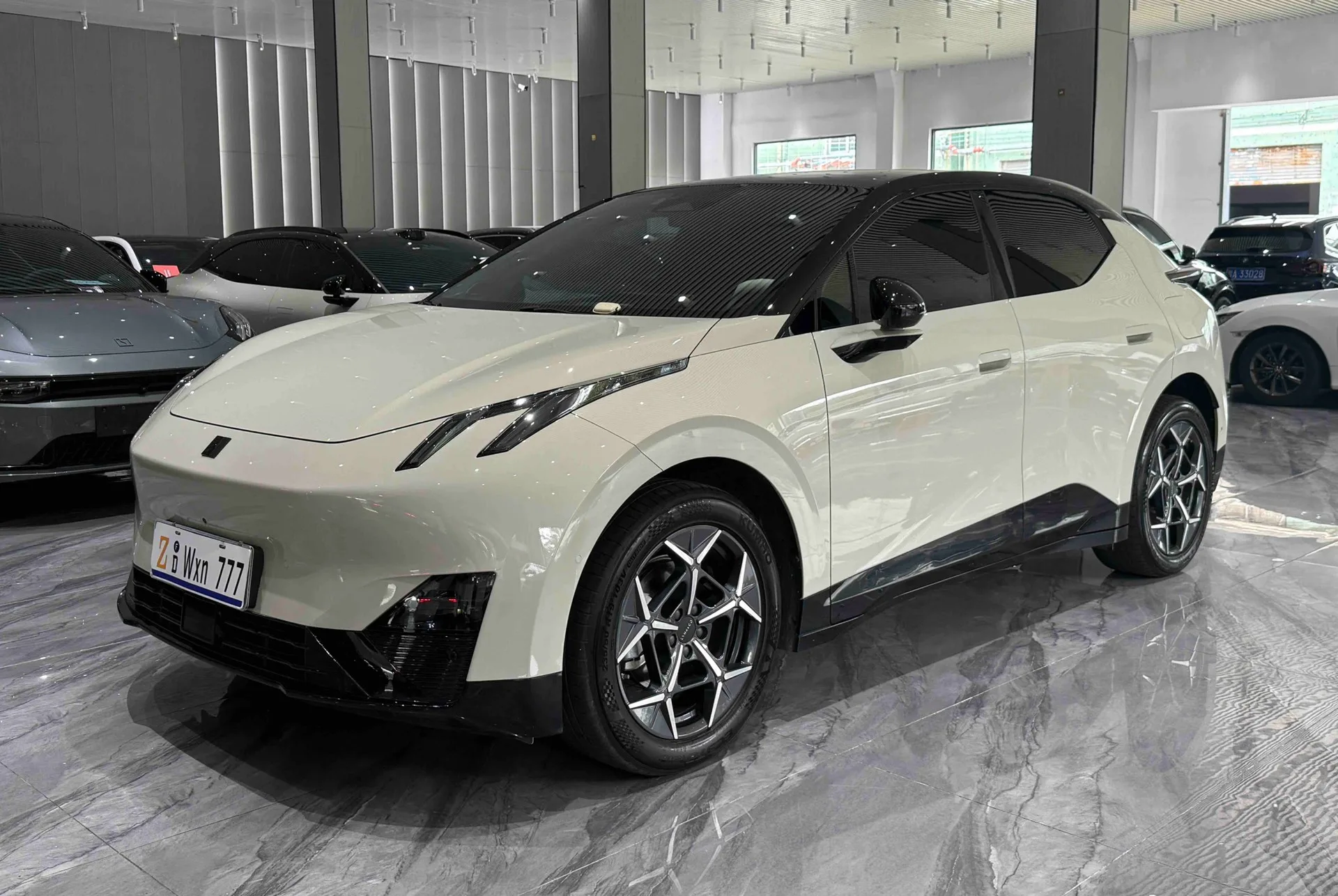 Lynk & Co Z20 2025 Model, 530 km Range, Rear-Wheel Drive Pro exterior