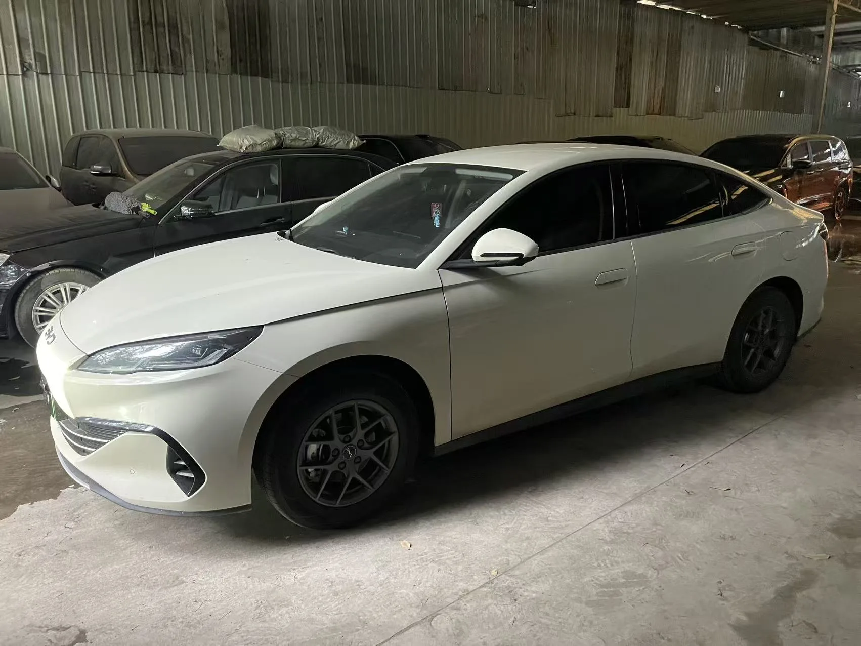 BYD 2026 Seal 06 DM-i 1.5 CVT Super Enjoy Edition 128KM Luxury Edition Automatic Transmission exterior