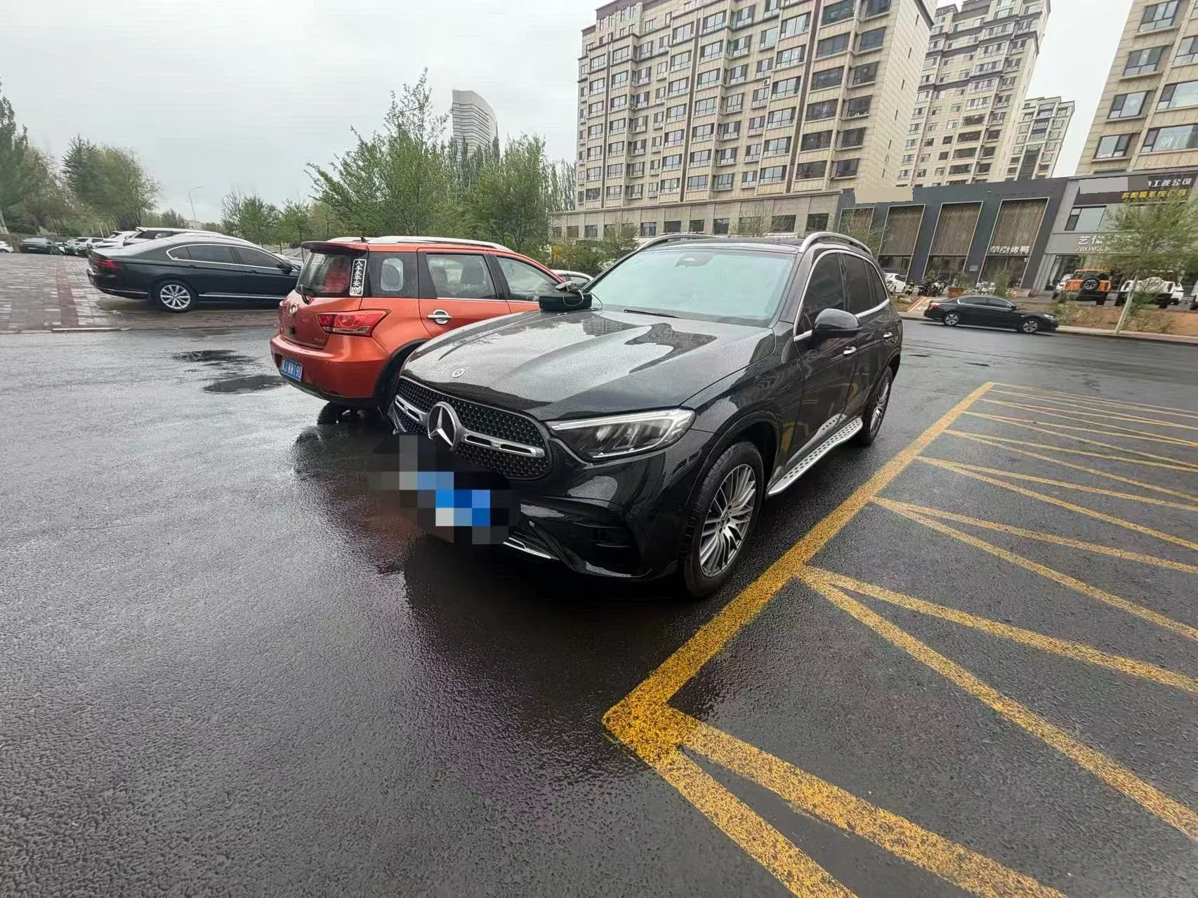 2025 Mercedes-Benz GLC 300 L 4MATIC 48V 2.0T Sport 5-Seater Automatic exterior
