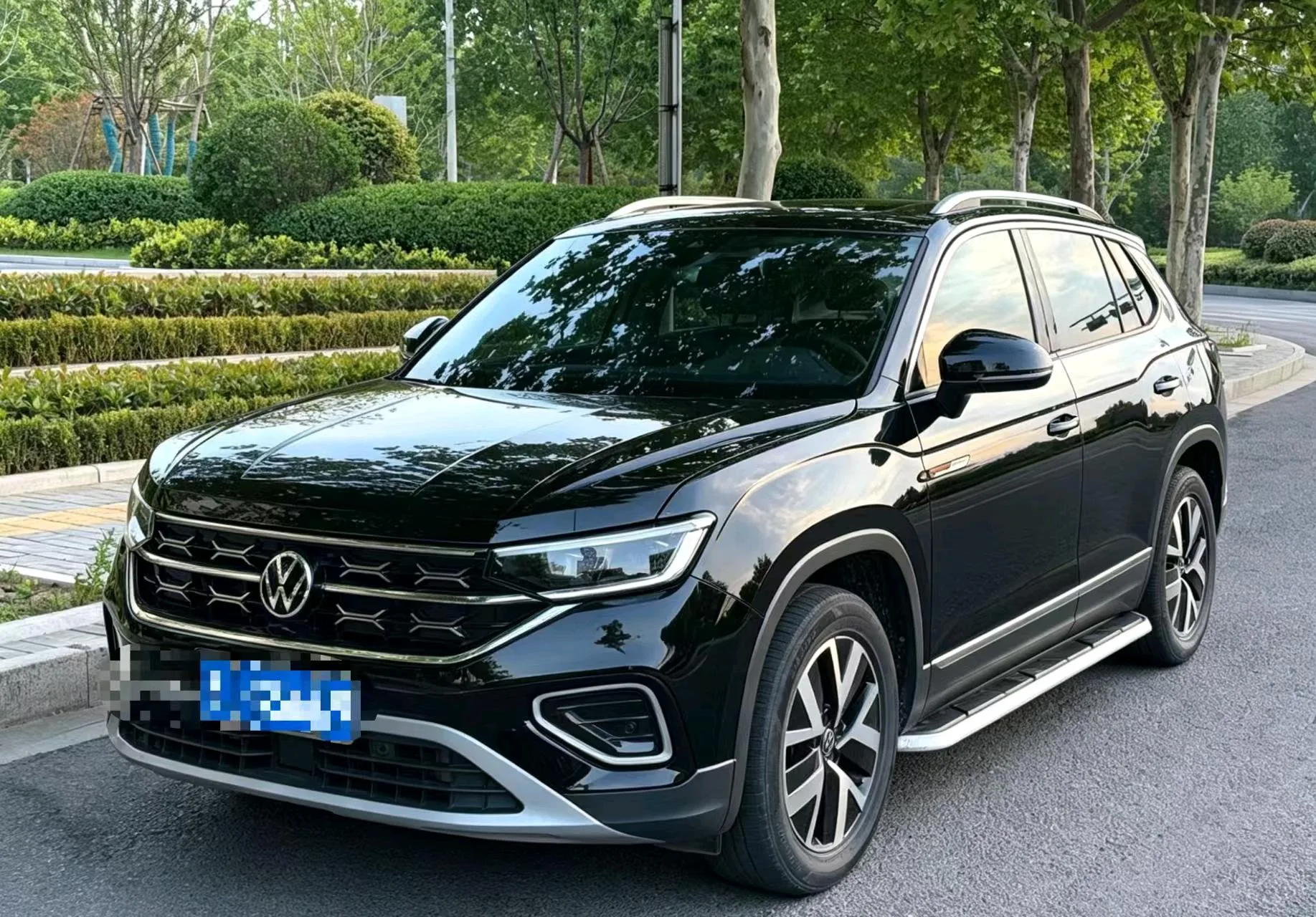 Tayron 2023 280TSI 2WD Luxury Plus Advanced Edition exterior